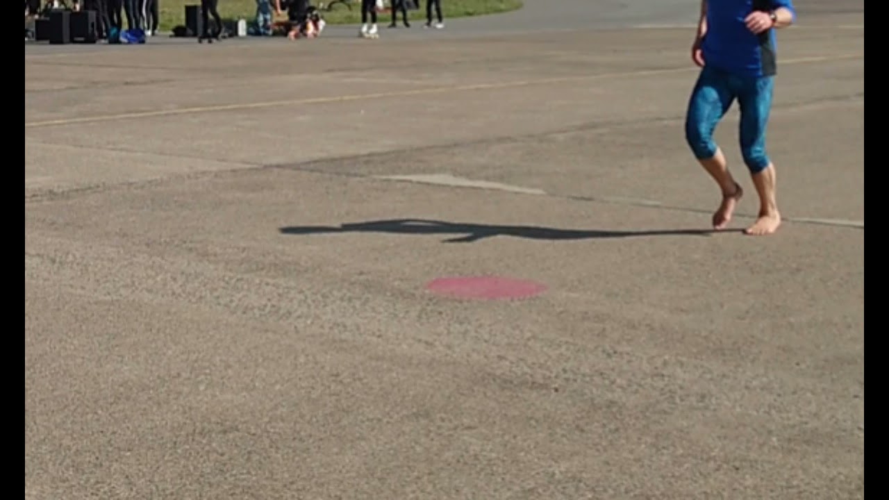 Barfuß Laufstudie V - Barefoot Running Study V - Asphalt