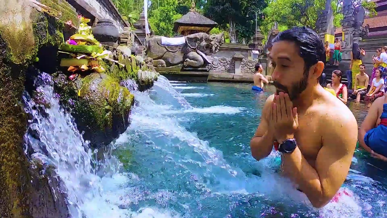 group tour in bali