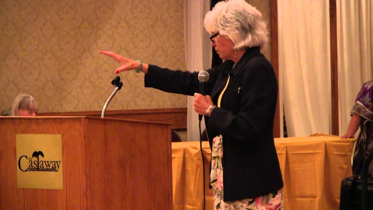 Laura Crockett wins First Place in the Toastmasters District 52 Evaluation Contest YouTube