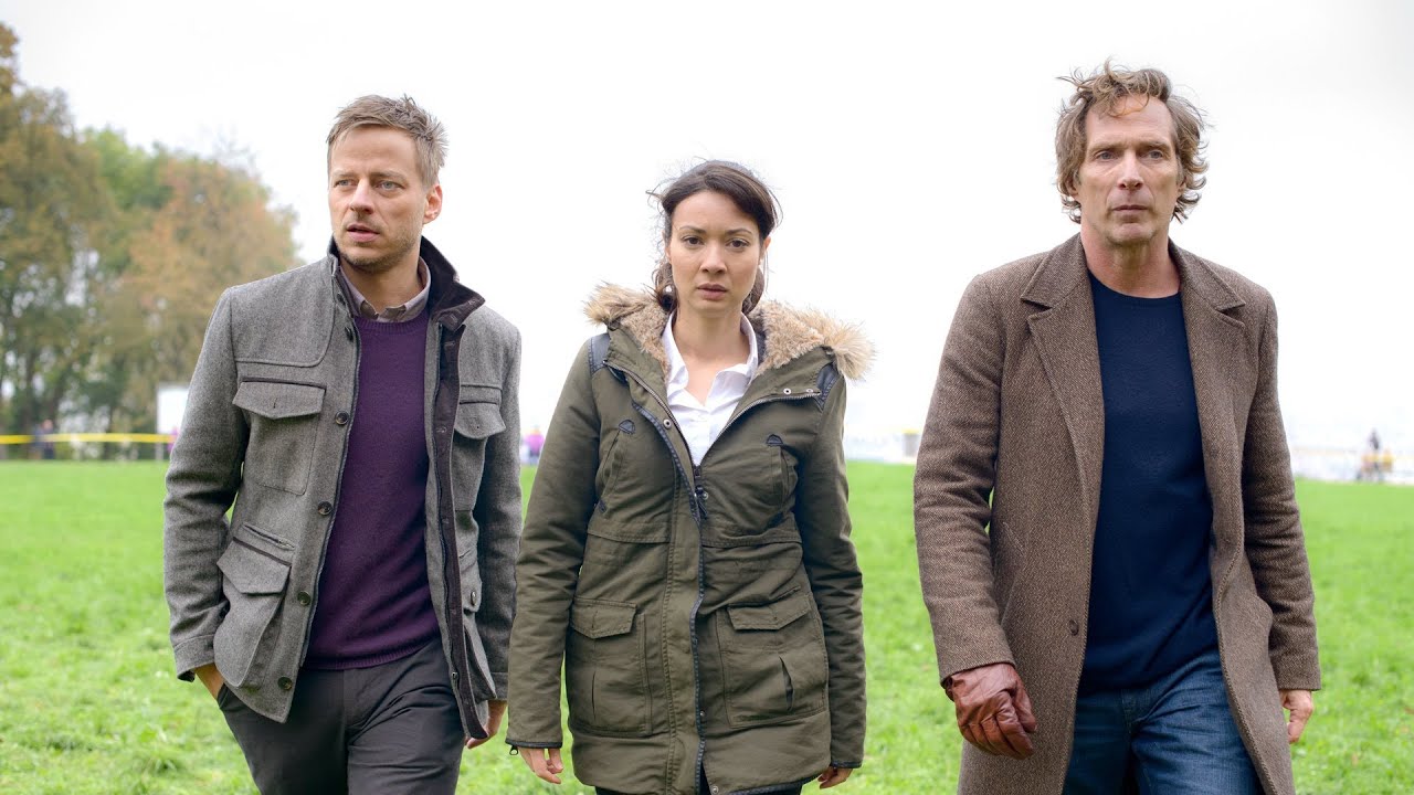 Crossing Lines - Estreno