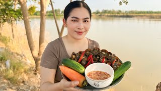 Khmer food Snails with dipping sauce screenshot 5