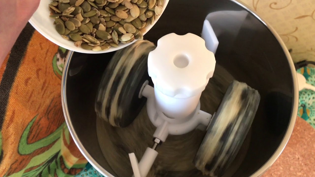 Приготовление полезного тыквенного урбеча на меланжере Премьер Wetgrinder.ru