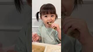 D+627 그녀의 갈빗대 먹방 ㅋㅋㅋ #귀여운아기 #성장기록 #baby #cute #babyshorts #육아일기 #shortsvideo #cutebaby #shorts #일상