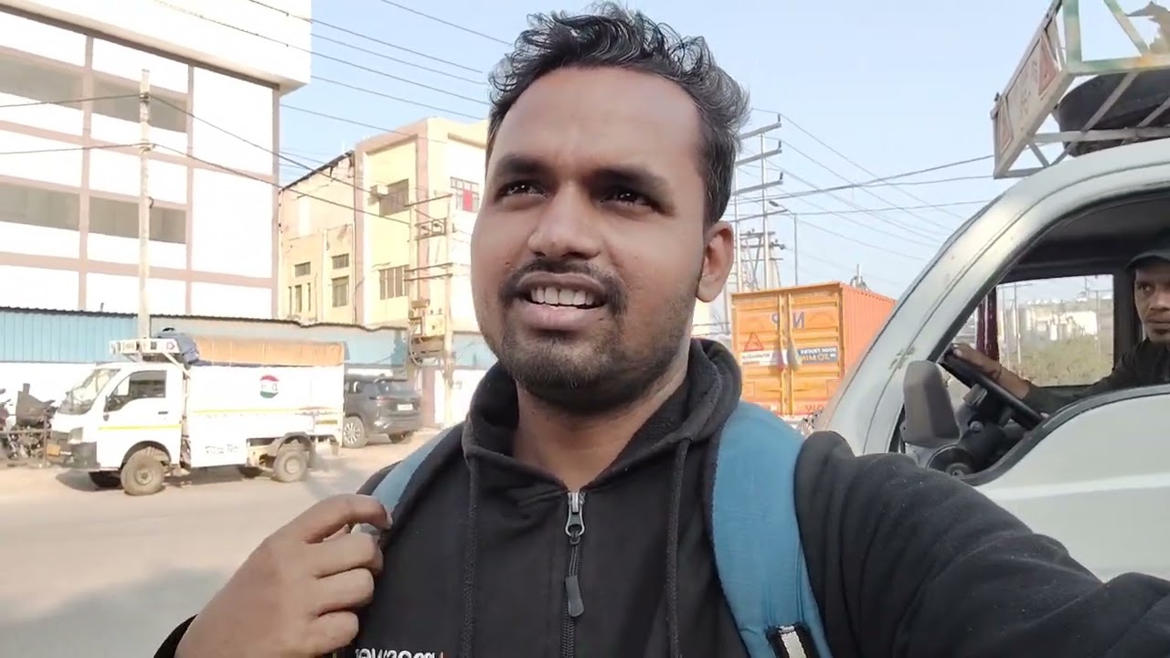 Fir se.  isme copy right kyu aa rah hai smjh nhi pa rha ?