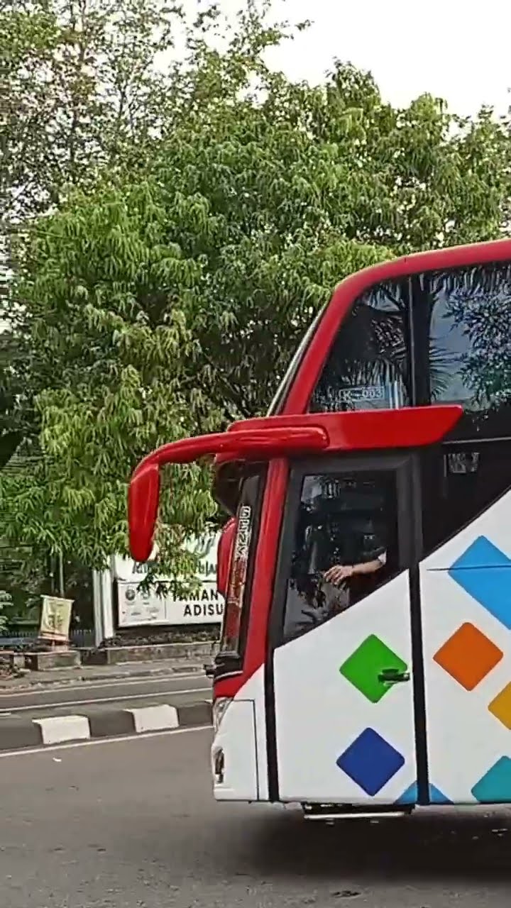 Anugerah Lamongan: Lebih dari Sekedar Bus Pariwisata, Melainkan Mitra Perjalanan Anda