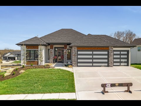 1115 Hillswick Ln, Raymore, MO home video tour