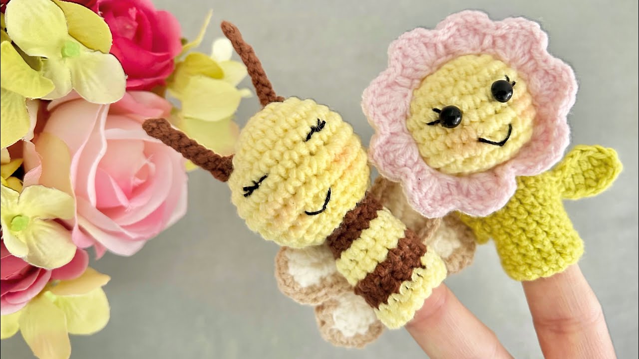 How to Crochet Finger Puppets | Bee & Flower Amigurumi Step by Step