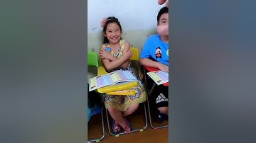 ESL WARM UP GAME: The BOMB Word - Vocabulary review game - ESL Teaching Tips #shorts