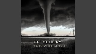 Video thumbnail of "Pat Metheny - The Past in Us"