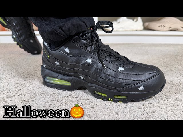 Nike Air Max 95 Premium Halloween Review& On foot - YouTube