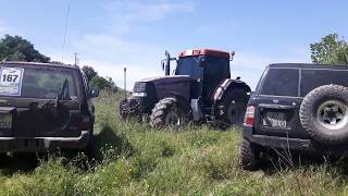 Match Highlights Defender 90 TD5  pulling out other car stuck in a river