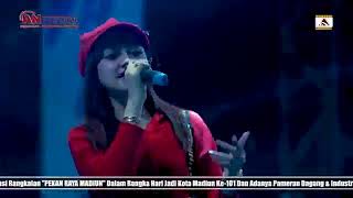 Jihan Audy   Cinta Luar Biasa  I Om Rosabella I AN Promosindo Madiun 2019 0037