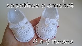 Zapatitos a crochet para bebe - Modelo Daniela - 0 - 3 meses