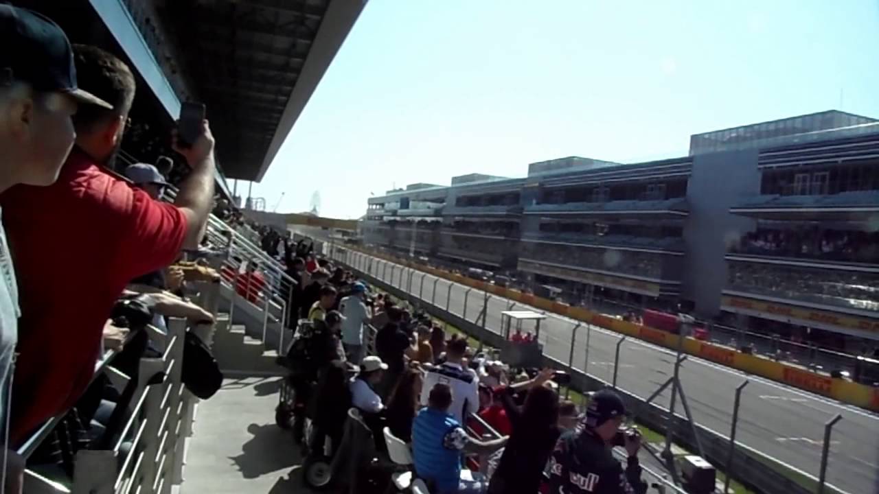 F1 2016 Sochi: start of race