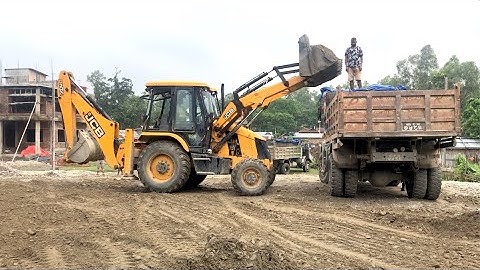 JCB 3DX Machine Loading On Mixed Ballast Tipper By JCB - JCB CS Dump