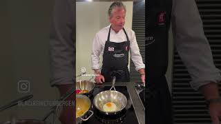 Download Lagu Ei bakken in rvs koekenpan Demeijere bij La Cuisine MP3