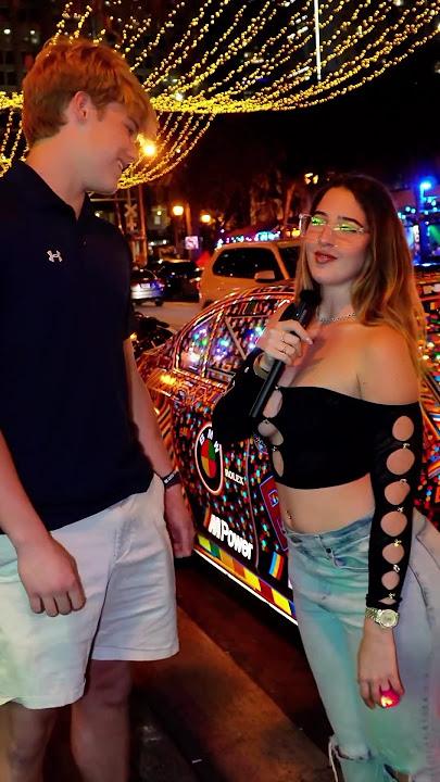 kiss or slap?😍Subscribe Lindsay Blake 👉 for more