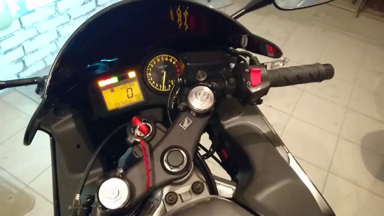 Стоп сигнал honda cbr600f4i
