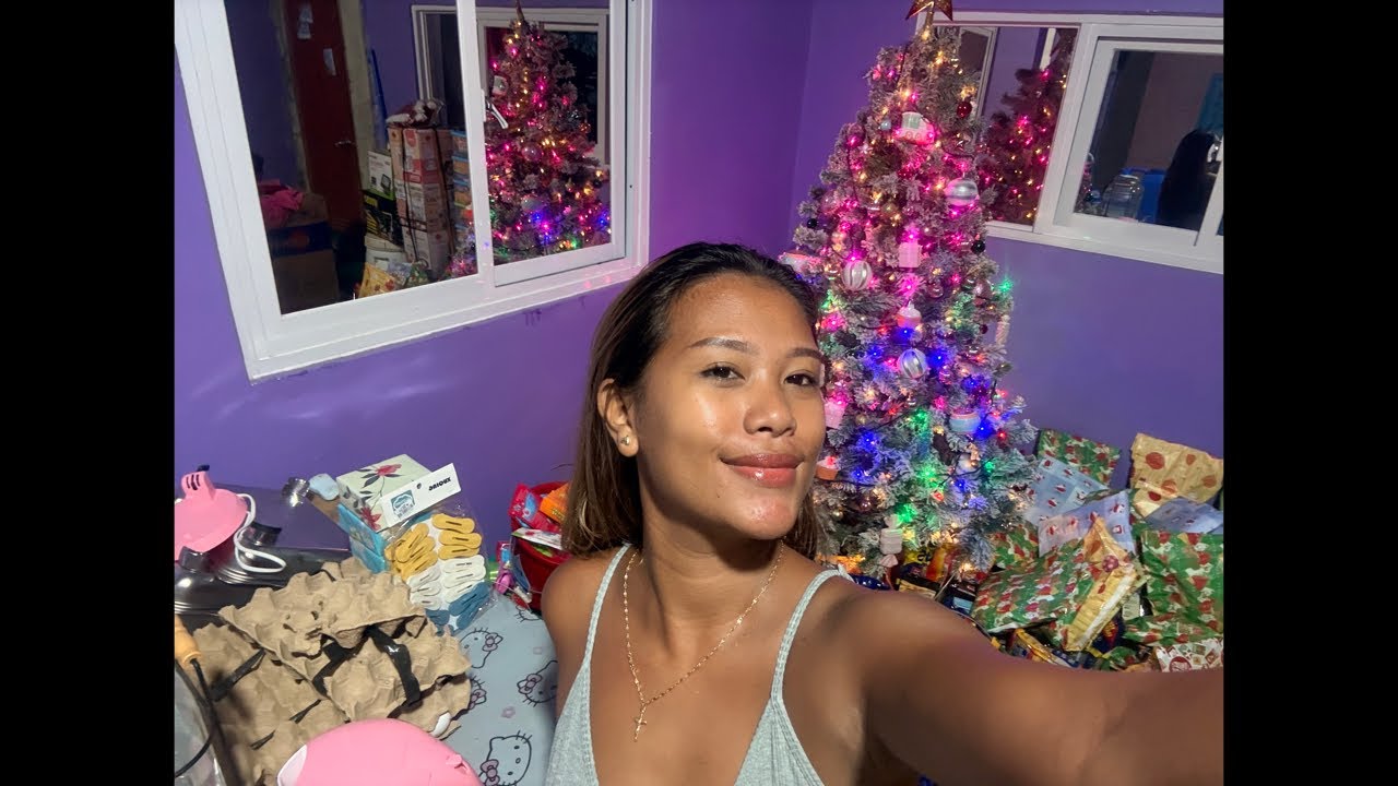 Hot Morena  is live!