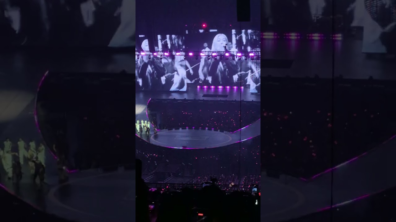 BLACKPINK - Rosè APT.