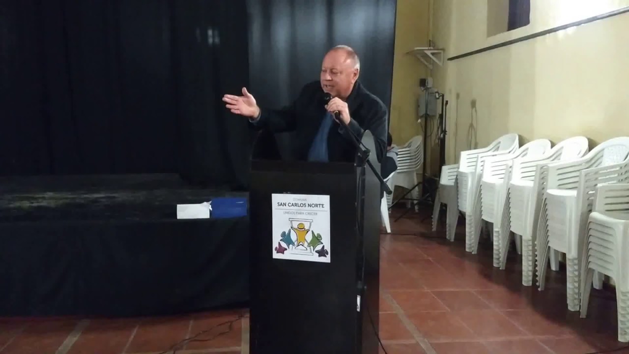Cavallero: Presentaron “El puente de las ánimas” en la Feria del Libro En horas de la tarde de este viernes se realizó la presentación del libro “El puente de las ánimas” de Gustavo Farabollini en las instalaciones del Centro Cultural “Dr. Raúl Kreig”, en el marco de la Feria del Libro, que organizó con entrada libre y gratuita, el Área de Cultura de la Comuna de San Carlos Norte.