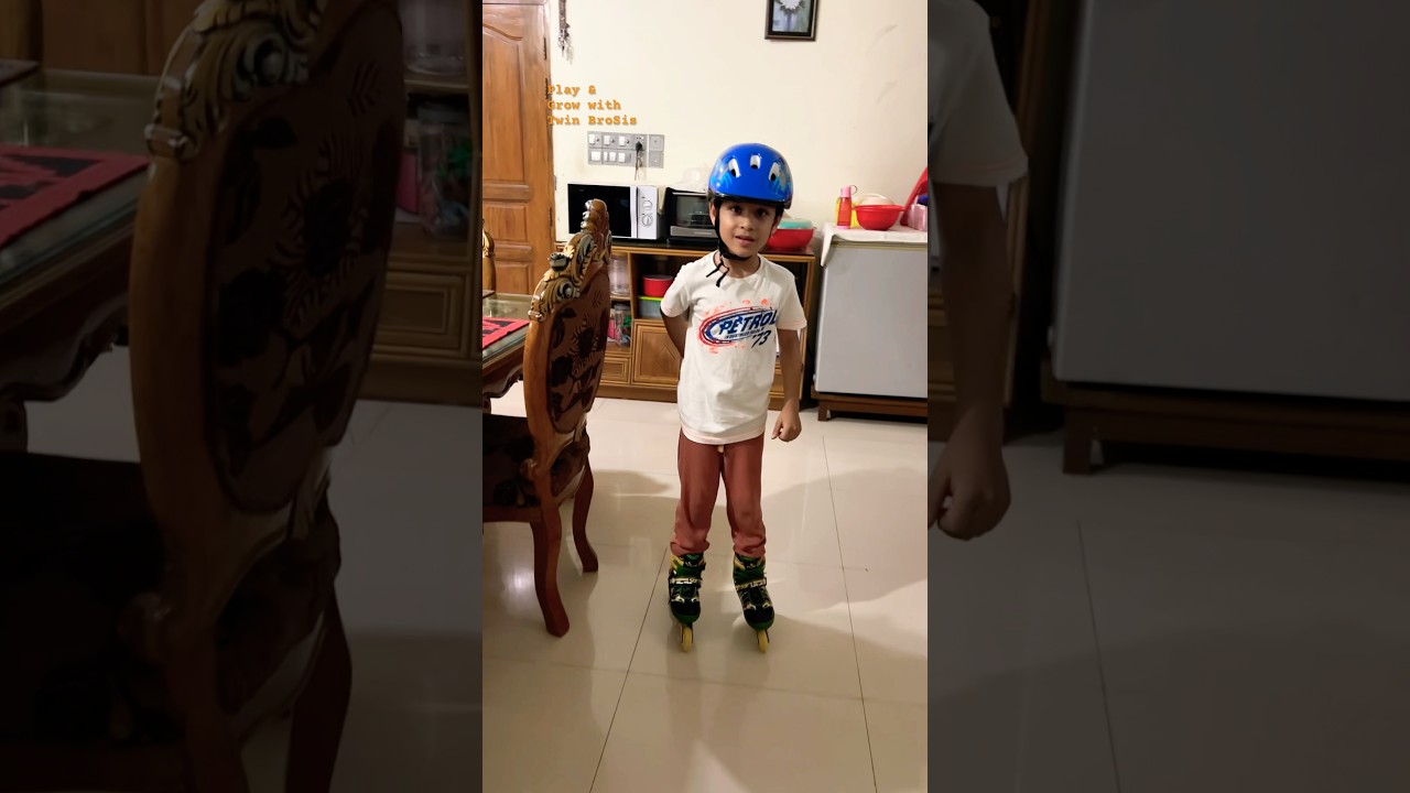 Learning skirting at home ⛷️ 🎿 🏠 Bashundhara Dhaka Bangladesh 🇧🇩 