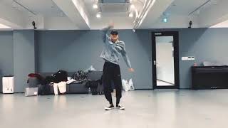 Kai - Love Shot Solo Dance Practice