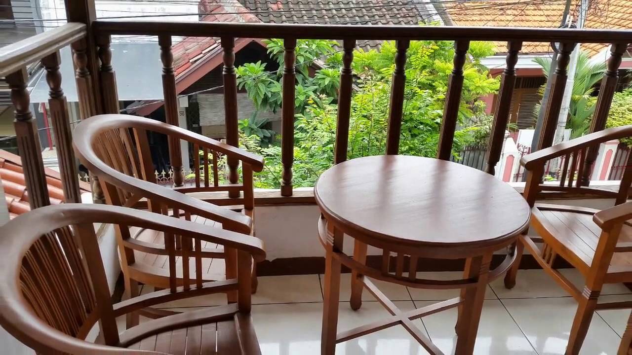Rumah Bagus Jalan 2 Mobil Jarang Ada  - Ray White Tebet