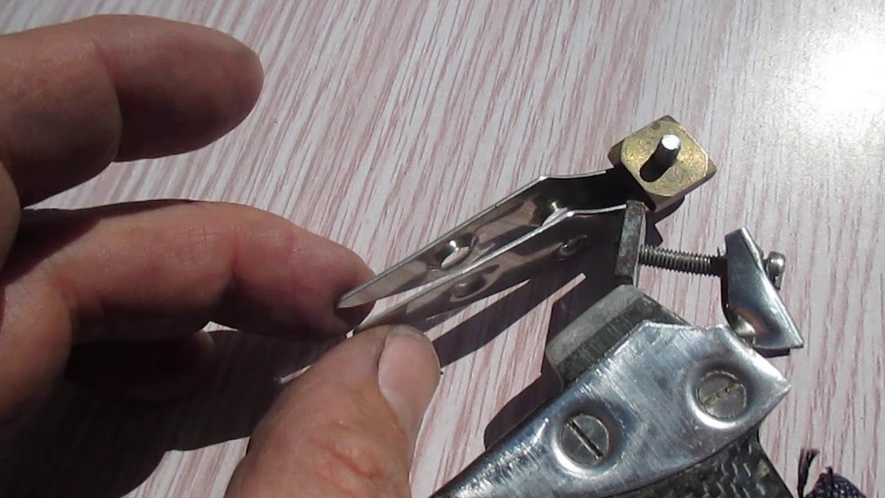 US-Box Windsurf Fin repair using Metal Spare part