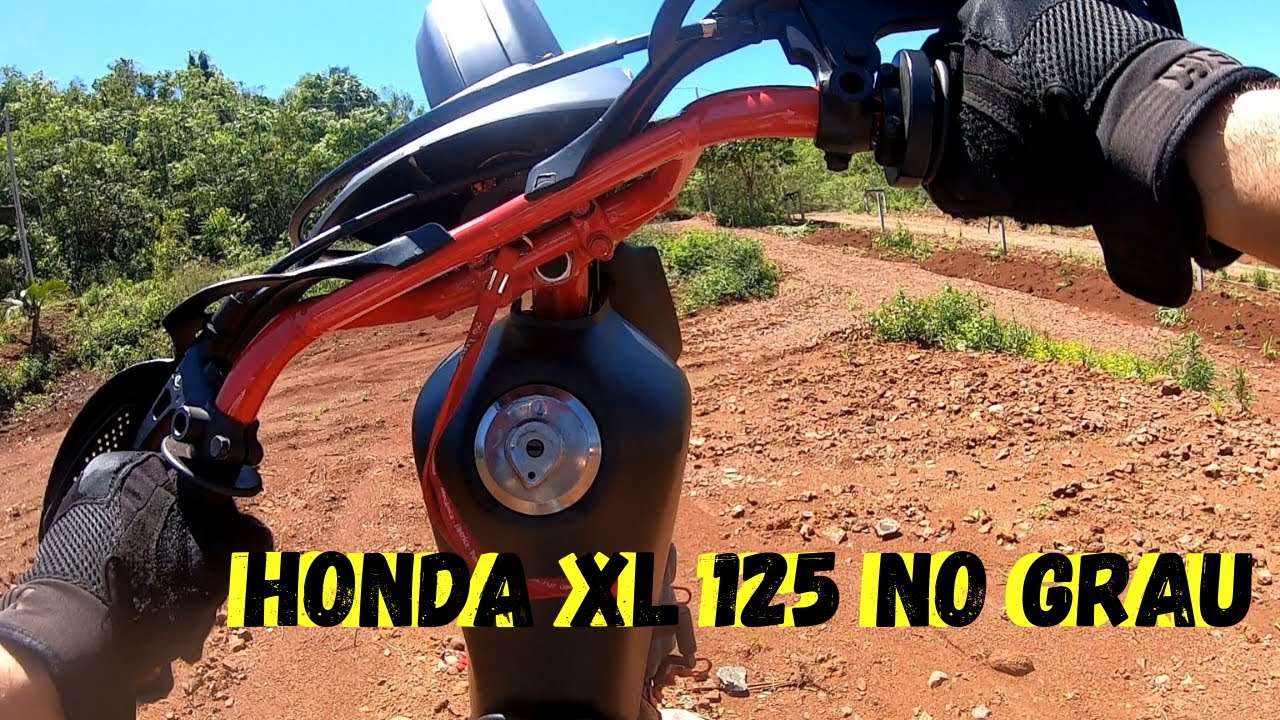 Honda XL 125 no Grau