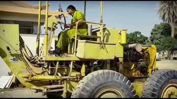 Komatsu Motor Grader GD511A engine repair