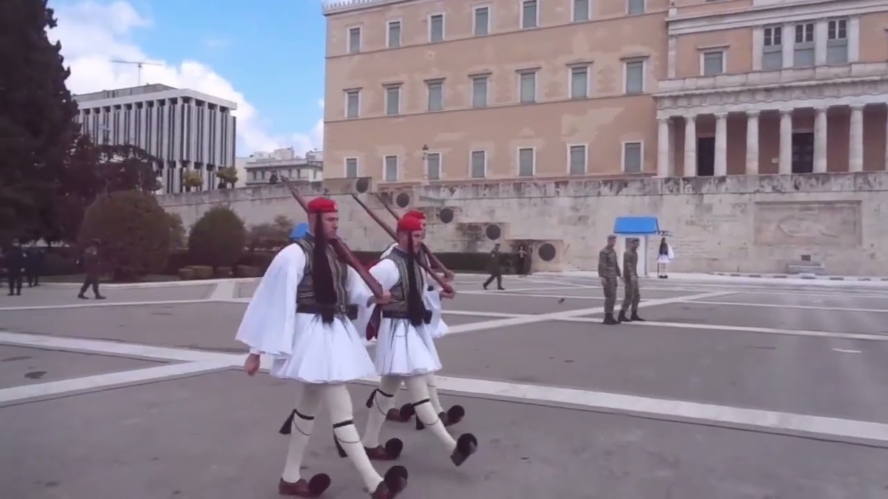 Render da Guarda (Changing the Guard). Ankara, Stockholm, Athens