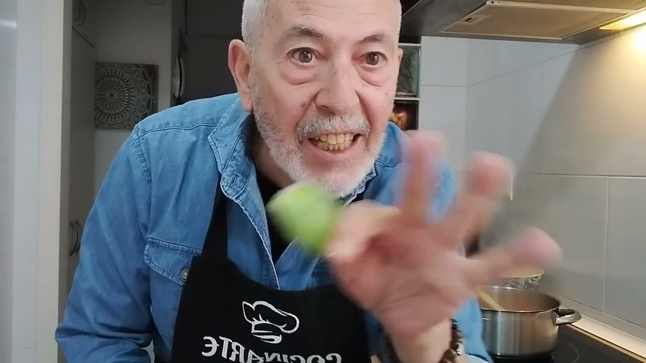 cazuela de patatas campera , fácil, económica y muy rica para niños  y mayores.