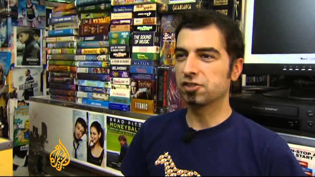 إعادة سرد التاريخ باستخدام أشرطة الفيديو VHS
