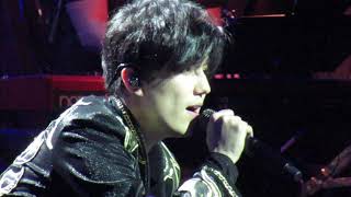 Dimash Kudaibergen  - Ascolta la voce (Know) - ARNAU ENVOY, New York