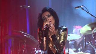 Siouxsie - Night shift (live in koko, 2009) chords