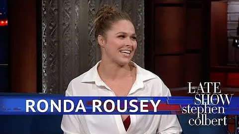 Ronda Rousey Is Way Too Relaxed Around Sharks