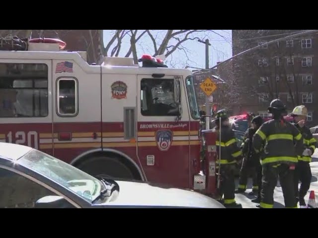 At Least 9 Injured In Brooklyn Apartment Fire Fdny