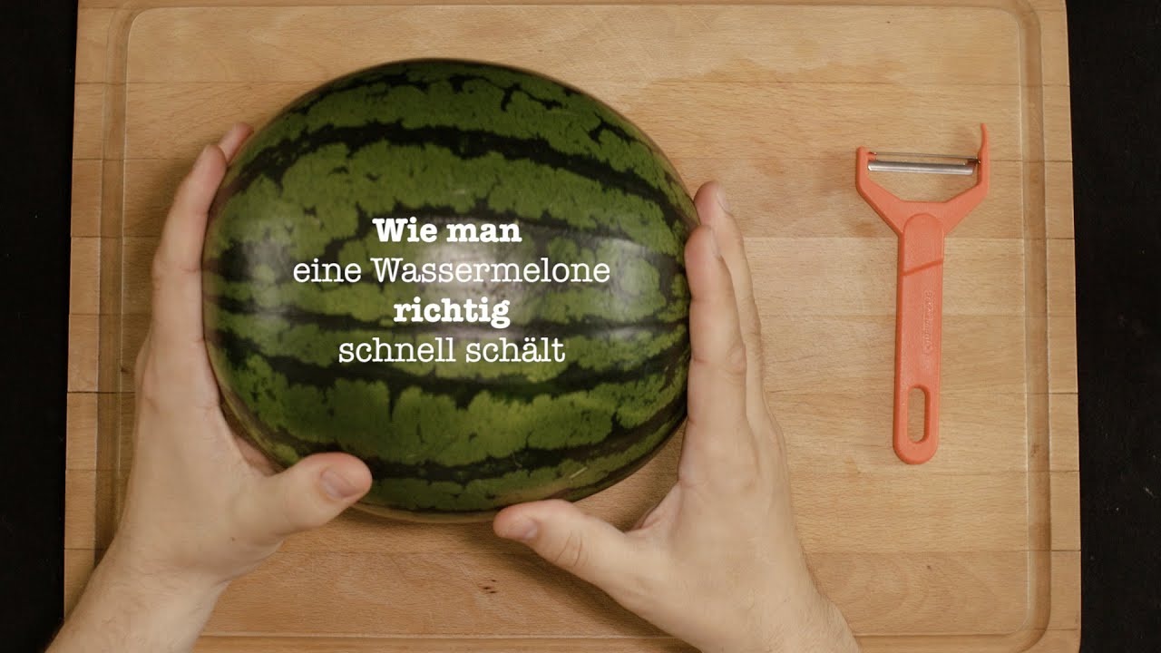 Wie Man Richtig Schnell Eine Wassermelone Schalt Lifehack Youtube