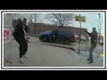 Chicago Police Shoot Robbery Suspect Armed With Knife | Body Cam & CCTV | United States | 20200104