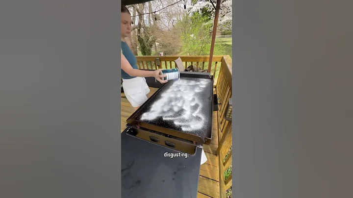 Let’s clean and reseason this blackstone #cleaningvideos #blackstone #seasoning #cleaningmotivation thumbnail
