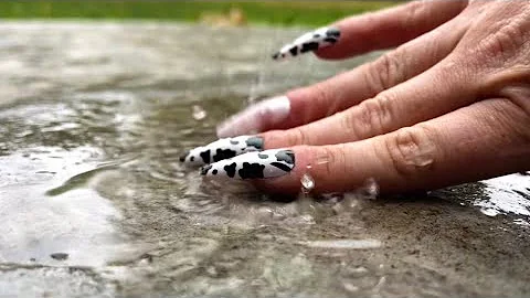 ASMR: Wet Concrete Tapping in the Rain 💦