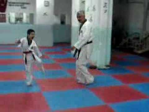 Türkiye Taekwondo A Little fighter.Hasan Can Eröz 1/2