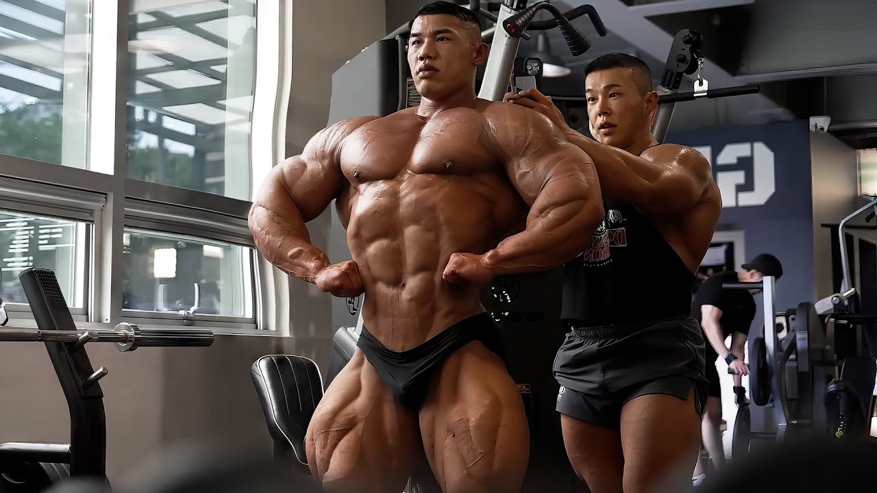 THE YOUNGEST MAD KOREAN POWERHOUSE - THE FUTURE MR. OLYMPIA IS HERE - KIM KANG MIN
