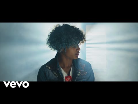 Youtube: Luv Resval – Joe Dalton (Clip officiel)
