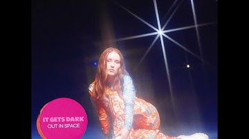 Sigrid - It Gets Dark (Out in space)