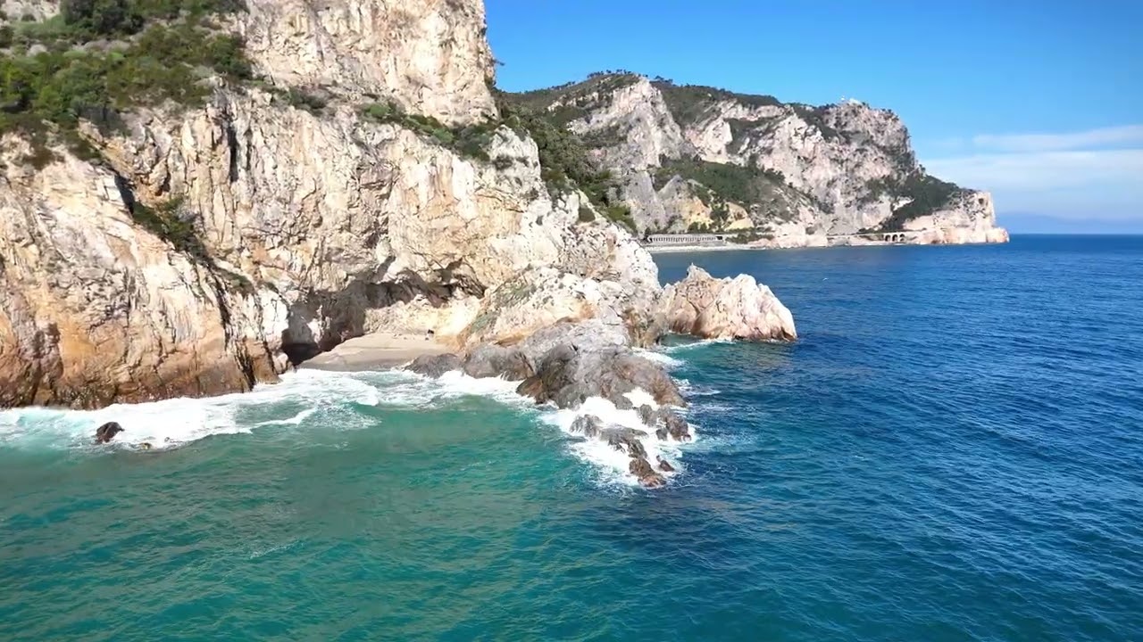 Noli e Varigotti dall'alto