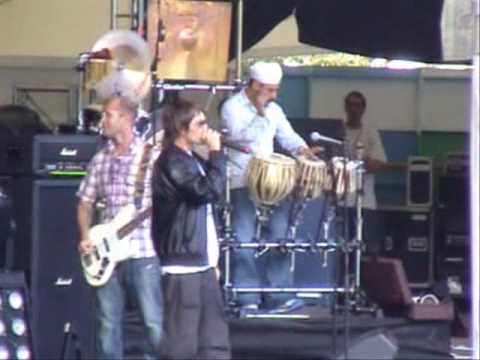 Ian Brown soundcheck Eden Sessions 2005