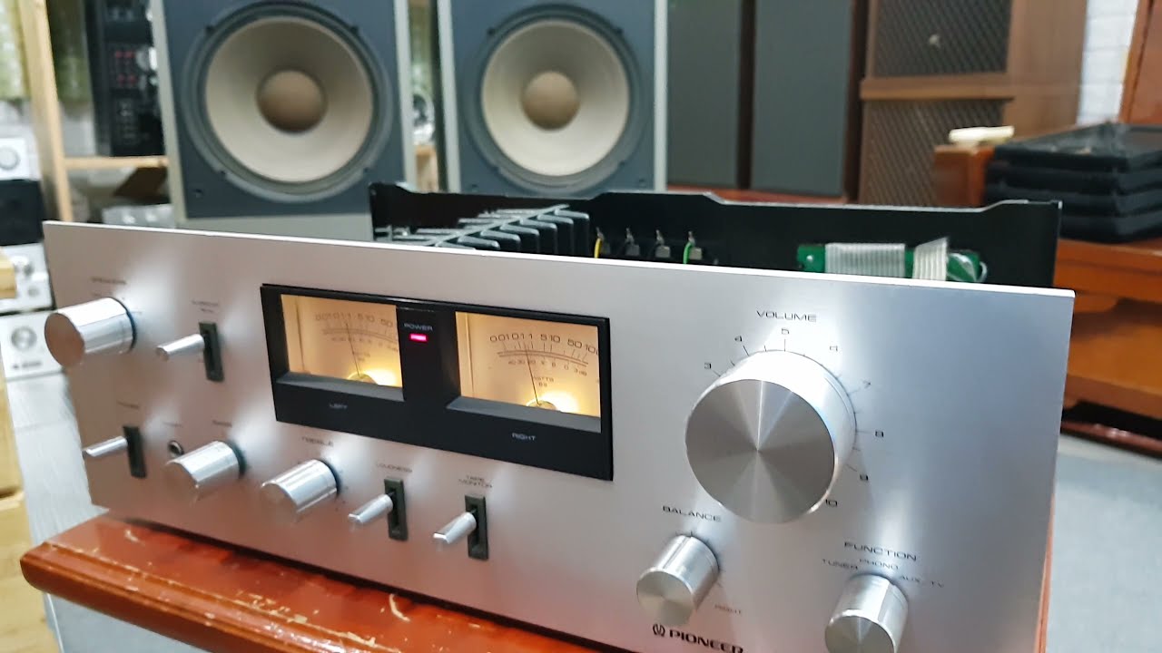 Amply Pioneer SA 7600ii - thiết kế đẹp, chất âm hay