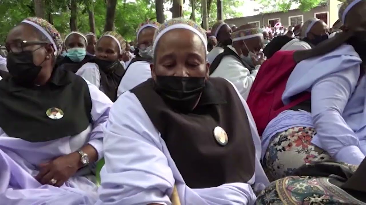 Uhambo oluya nolubuya ekhenana (03/04/05/ Jan 2022)